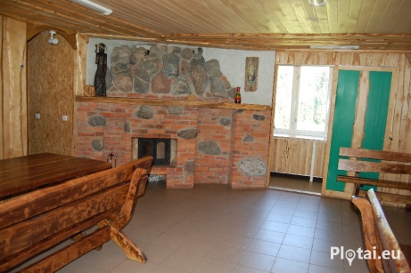 Ąžuolynės sodyba